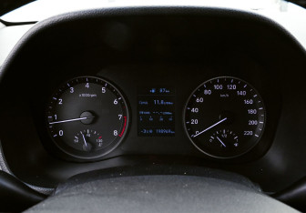 Подержанный автомобиль Hyundai Solaris Sedan 2017 года (9 фото)