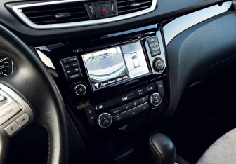 Подержанный автомобиль Nissan Qashqai 2016 года (10 фото)