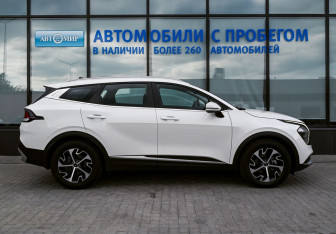 Подержанный автомобиль Kia Sportage 2022 года (6 фото)