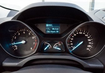 Подержанный автомобиль Ford Kuga 2018 года (18 фото)