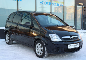 Подержанный автомобиль Opel Meriva 2008 года (7 фото)