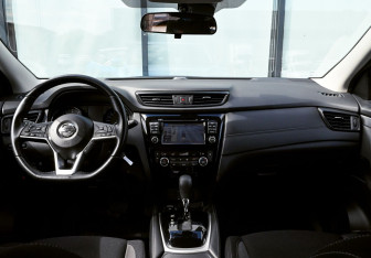 Подержанный автомобиль Nissan Qashqai 2019 года (18 фото)