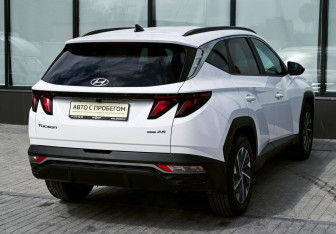 Подержанный автомобиль Hyundai Tucson 2023 года (5 фото)