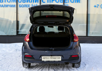 Подержанный автомобиль Kia Ceed Hatchback 2012 года (21 фото)