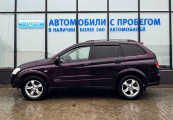 Подержанный автомобиль SsangYong Kyron 2011 года (2 фото)
