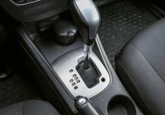 Подержанный автомобиль Renault Megane Hatchback 2012 года (14 фото)