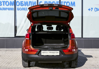 Подержанный автомобиль Kia Sportage 2014 года (18 фото)