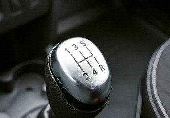 Подержанный автомобиль Renault Logan Sedan 2022 года (14 фото)