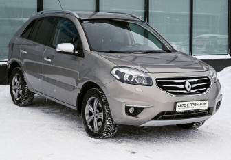 Подержанный автомобиль Renault Koleos 2013 года (7 фото)