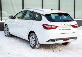 Подержанный автомобиль LADA (ВАЗ) Vesta Wagon 2024 года (3 фото)