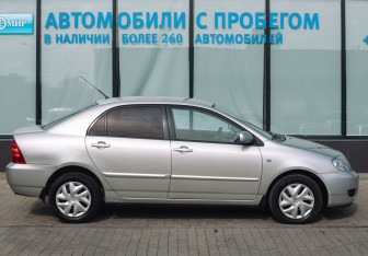 Подержанный автомобиль Toyota Corolla Sedan 2006 года (6 фото)