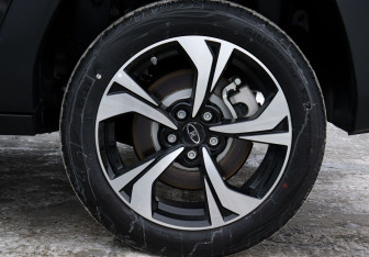 Новый Москвич 3 2024 (20 фото)