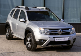 Подержанный автомобиль Renault Duster 2018 года (7 фото)