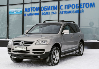 Подержанный автомобиль Volkswagen Touareg 2006 года (1 фото)