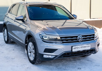 Подержанный автомобиль Volkswagen Tiguan 2017 года (8 фото)