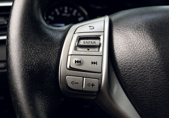 Подержанный автомобиль Nissan X-Trail 2016 года (14 фото)