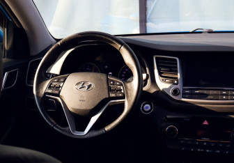 Подержанный автомобиль Hyundai Tucson 2016 года (18 фото)