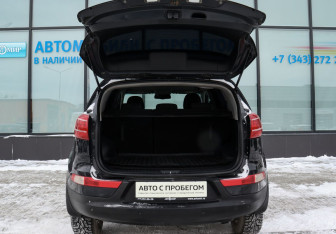 Подержанный автомобиль Kia Sportage 2010 года (22 фото)