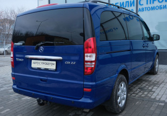 Подержанный автомобиль Mercedes-Benz Viano 2010 года (5 фото)