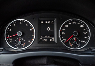 Подержанный автомобиль Volkswagen Tiguan 2011 года (19 фото)