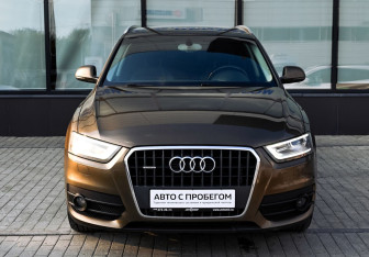 Подержанный автомобиль Audi Q3 2013 года (8 фото)