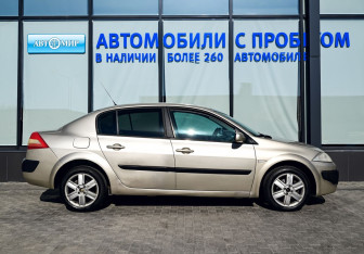 Подержанный автомобиль Renault Megane Sedan 2006 года (6 фото)