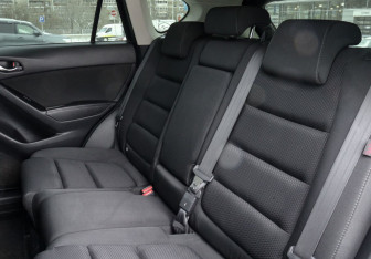 Подержанный автомобиль Mazda CX-5 2016 года (20 фото)