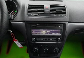 Подержанный автомобиль Skoda Yeti 2013 года (11 фото)