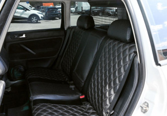 Подержанный автомобиль Volkswagen Passat Wagon 1999 года (15 фото)
