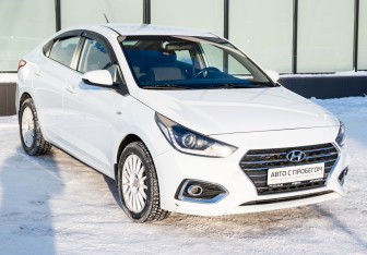 Подержанный автомобиль Hyundai Solaris Sedan 2017 года (8 фото)
