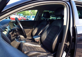 Подержанный автомобиль Volkswagen Passat Sedan 2010 года (14 фото)