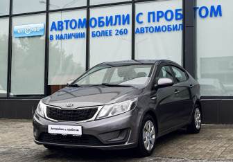 Подержанный автомобиль Kia Rio Sedan 2014 года (1 фото)