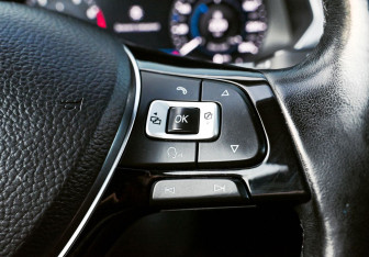 Подержанный автомобиль Volkswagen Tiguan 2018 года (11 фото)