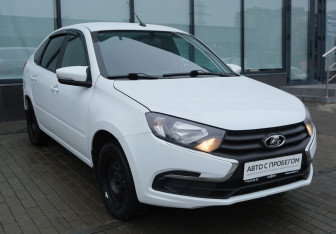 Подержанный автомобиль LADA (ВАЗ) Granta Liftback 2023 года (7 фото)