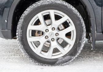 Подержанный автомобиль Nissan X-Trail 2013 года (21 фото)