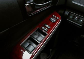 Подержанный автомобиль Toyota Camry Sedan 2013 года (12 фото)