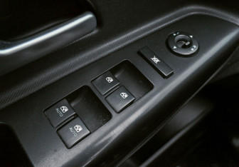 Подержанный автомобиль Kia Ceed Wagon 2007 года (17 фото)