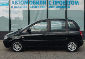 Подержанный автомобиль Hyundai Matrix 2005 года (2 фото)