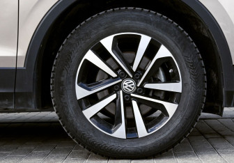 Подержанный автомобиль Volkswagen Tiguan 2019 года (21 фото)