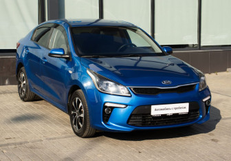 Подержанный автомобиль Kia Rio Sedan 2019 года (7 фото)