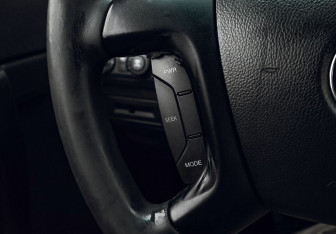 Подержанный автомобиль Chevrolet Captiva 2007 года (12 фото)