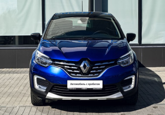 Подержанный автомобиль Renault Kaptur 2020 года (8 фото)