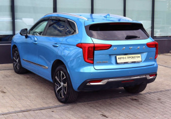 Подержанный автомобиль Haval Jolion 2021 года (3 фото)