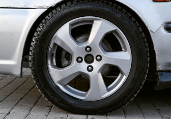 Подержанный автомобиль Honda Orthia 2000 года (19 фото)