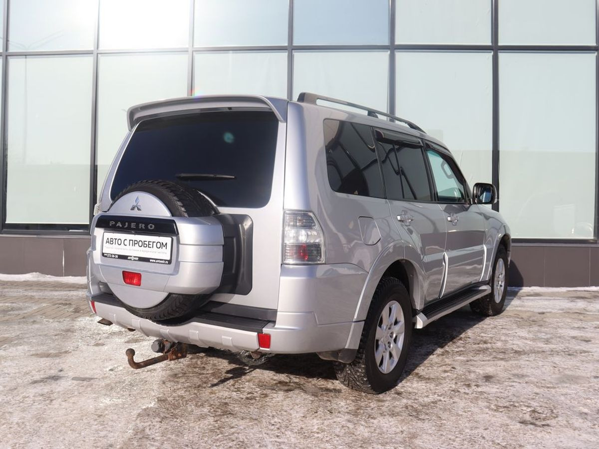 Mitsubishi Pajero 2011 с пробегом 215799 км в Екатеринбурге, цена 1 826 000  ₽ | Колёса авто